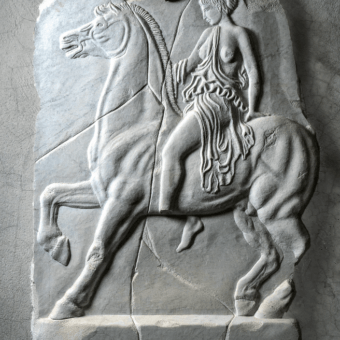 amazona, amazonomaquia, relieve, clásico, griego,  templo,  friso,  mujeres, guerrera, mármol